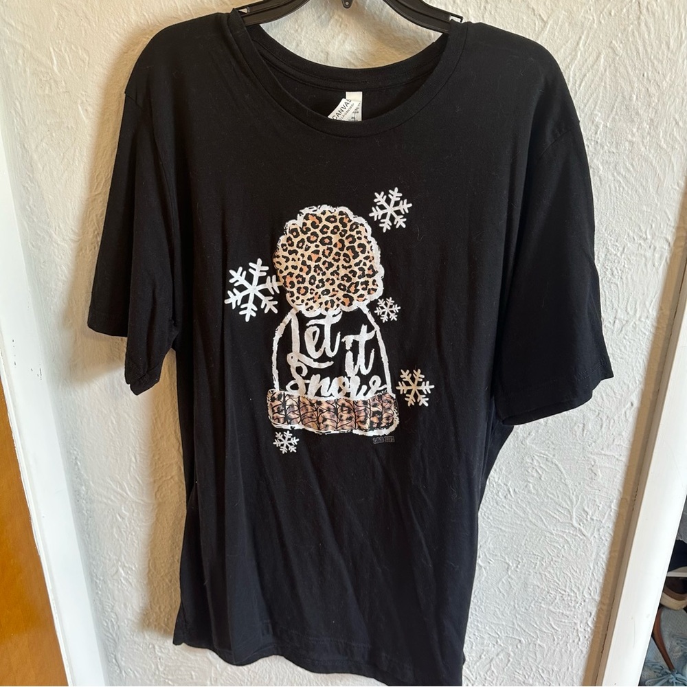 Let it snow tee